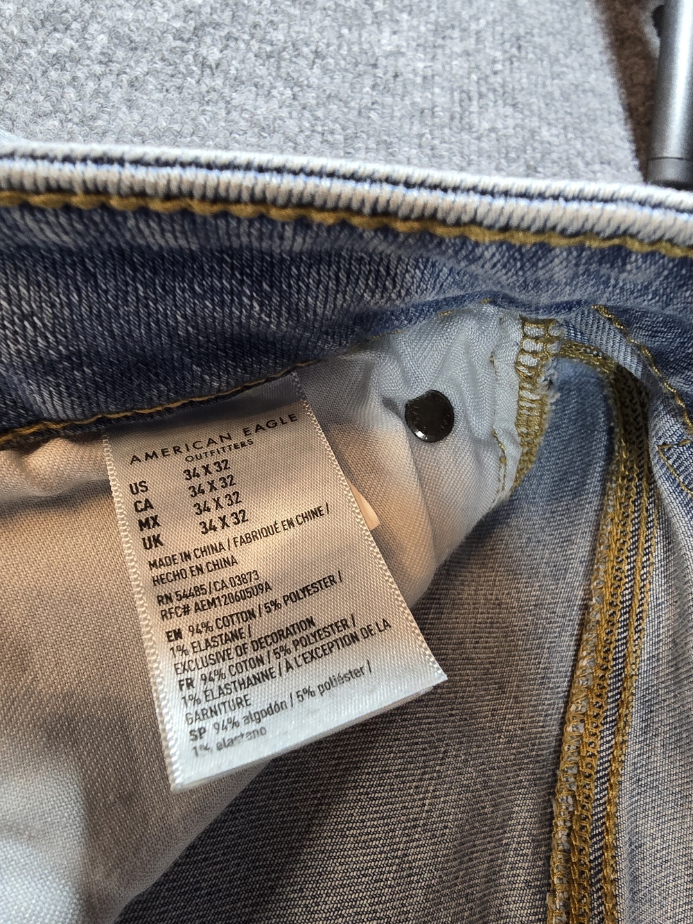 American Eagle Straight Jeans Mens 34 Light Wash Denim Casual Pants - Picture 3 of 7